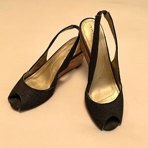 Tahari Leola wedge slingback peep toe
